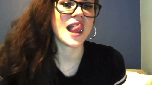 Sw3dish b4b3 with dildo on cam