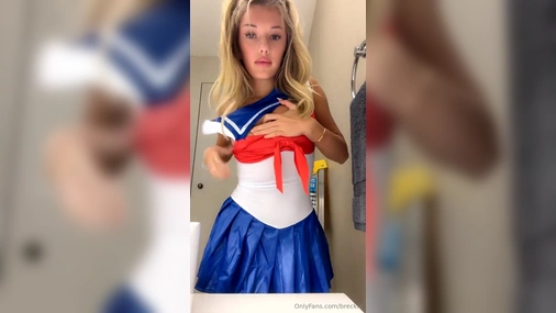 Breckie Hill Sailor Moon PPV