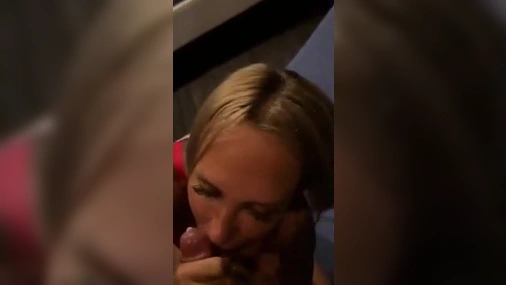 Swedish K4ttp40  handjob and blowjob