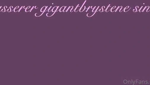 Silje sine store bryster