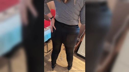 Lenita teasing