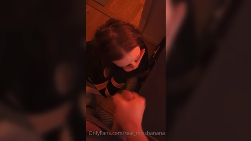 Missb4n4n4 swallow cum
