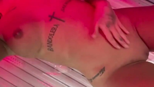 Swedish M4m4chul0 tanning