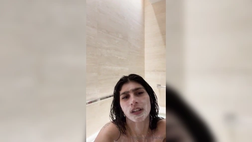 Mia Khalifa Teasing Naked in Bathtub