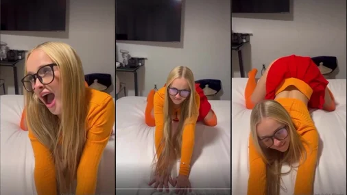 Julia Filippo Sich nach vorne beugen – Doggystyle-Stellung