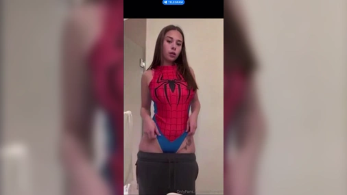Sophie rain spiderman cosplay