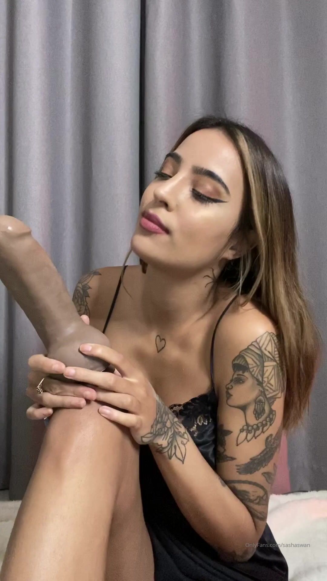 Sasha Swan Dildo Blowjob In Sexy Dress