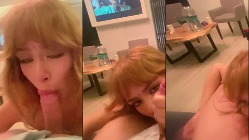 Stephanie Scarleth Giver en fyr, der sidder på sofaen, et blowjob POV