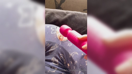 Youlovemads Gives Blowjob With Magic Wand On Pussy