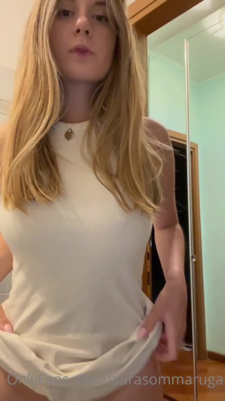 Laura Sommaruga Strips And Fingers Pussy In The Bathroom
