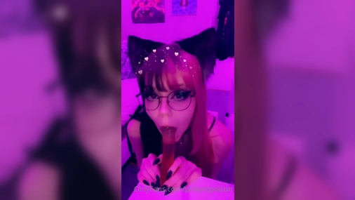 Swedish Pickyerpoison dildo blowjob Part 2