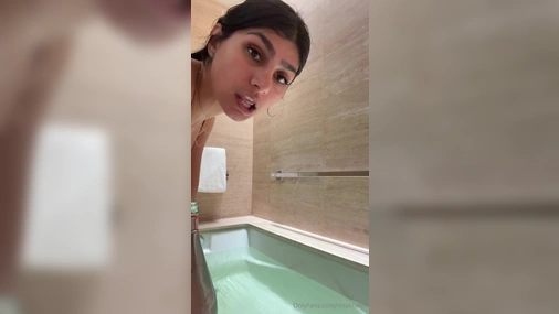 Mia Khalifa Talking And Bathing Naked