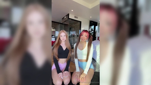 AbbyBunni x Waifumiia Naked Yoga Session