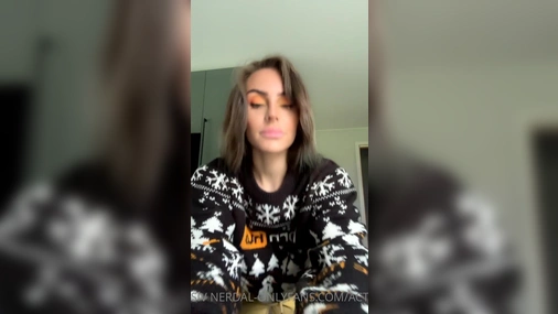 Siv Nerdal flashing
