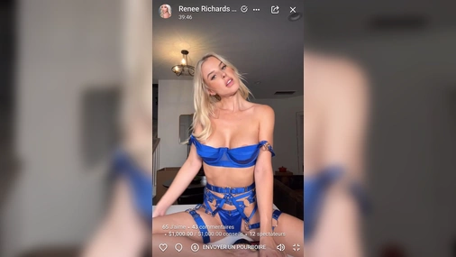 Brennah Black topless in a onlyfans show