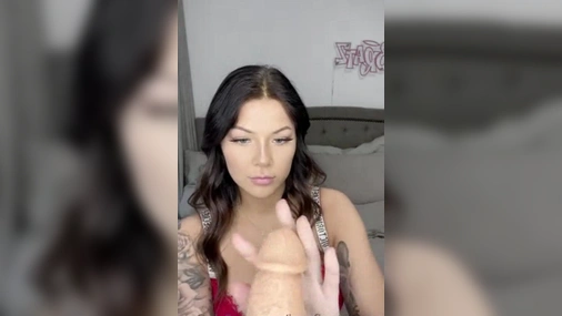 Josefin Ottosson Oils up dildo handjob & suprise facial cumshot