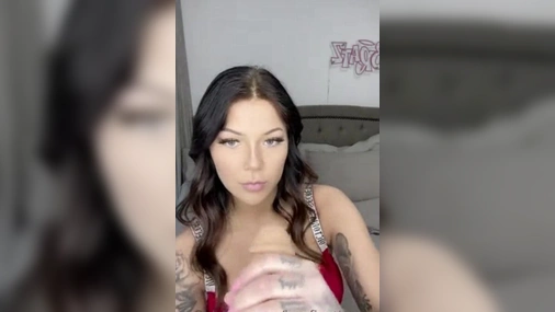 Josefin Ottosson Oils up dildo handjob & suprise facial cumshot