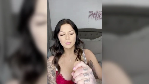 Josefin Ottosson Oils up dildo handjob & suprise facial cumshot