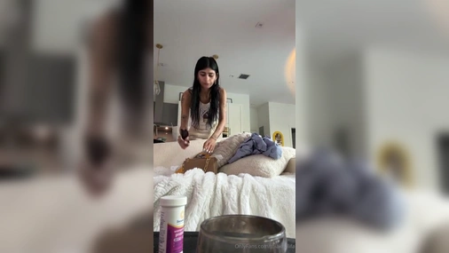 Mia Khalifa Naked June Livestream