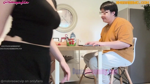 Msbreewc - Hottest MFF Threesome Sextape