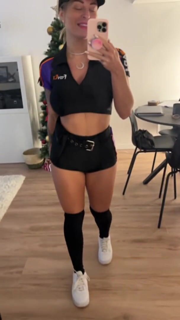 Margot Dulac - Slutty Delivery Girl Gets Pounded And Cummed On