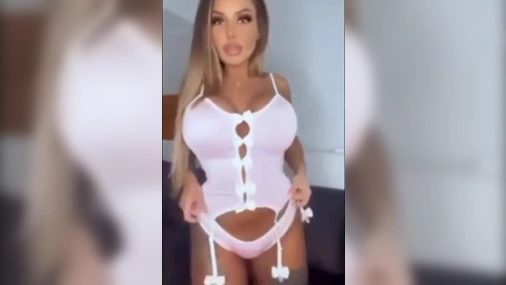 Anna-Lisa Herascu Oily Sexy Striptease & Flash Her Big Tits Slowly
