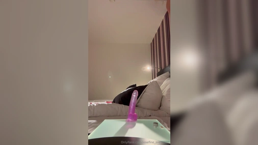Josefin Svensson riding dildo