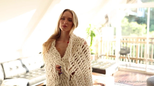 Caroline Zalog Teasing Perfect Naked Body