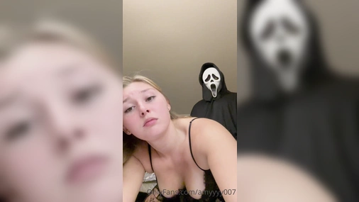 Amyyyy007 - Blonde Slut Getting Fucked By BBC in Ghostface Costume