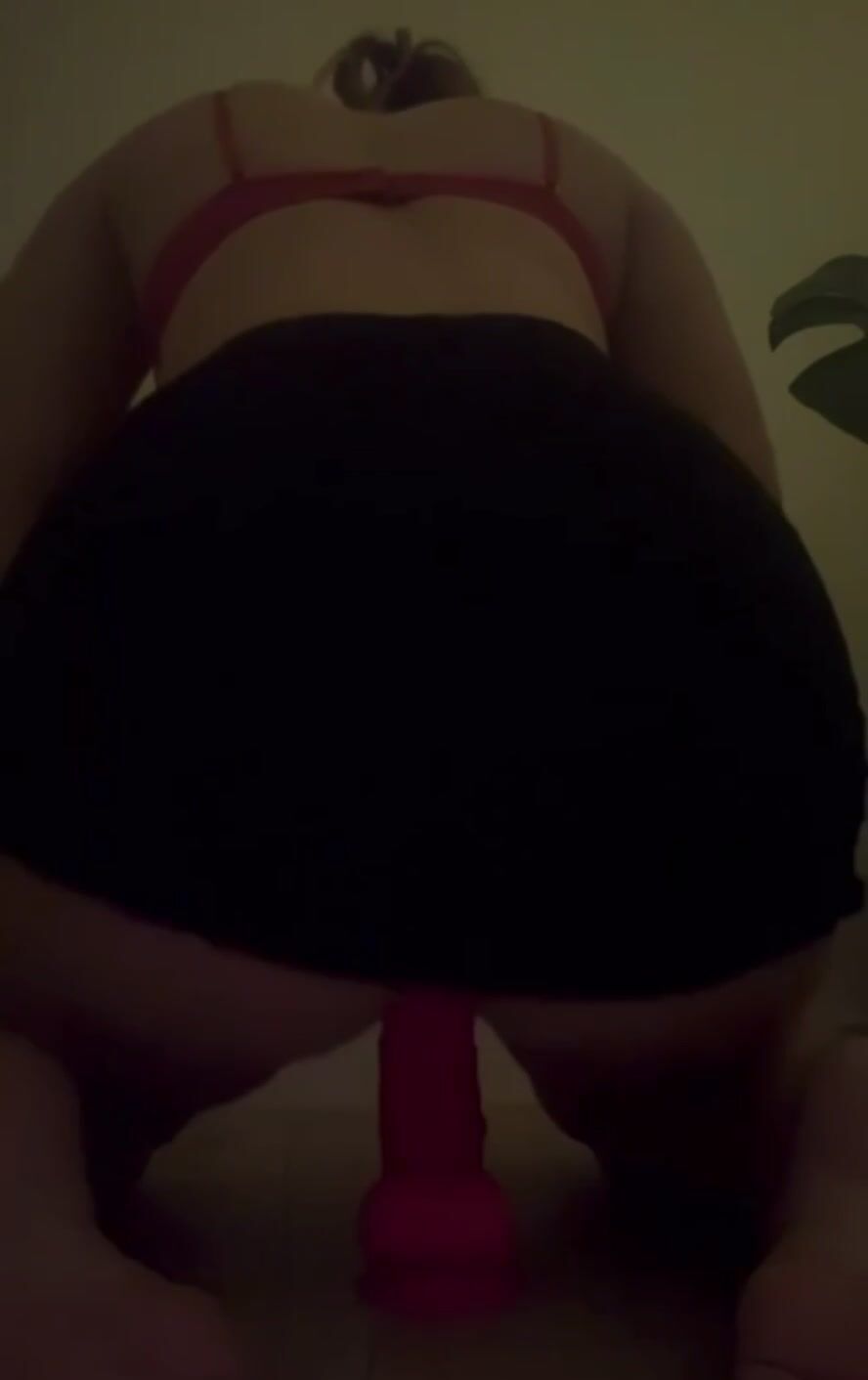 Wilma rider dildo