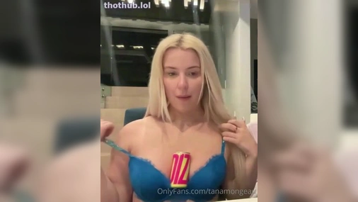 Tana Mongeau Flashing Big Tits on Livestream