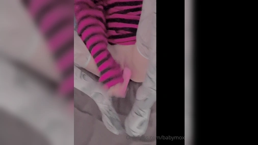 Babymox Fucks Pussy With Dildo Close Up