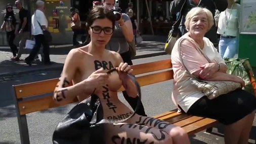 Milo Moire Protesting Full Nude in Public