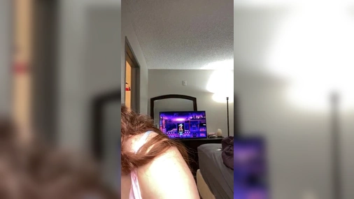 Ruby Elizabeth - Petite Model With Big Boobs Talking on Onlyfans Live