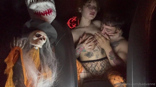 Vanessa Yanez Halloween Special In Fishnet