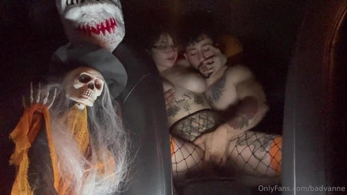 Vanessa Yanez Halloween Special In Fishnet