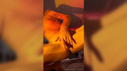 Norwegian Emma Bjonnes fingering
