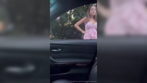 Finnish MissKultanen Car Blowjob
