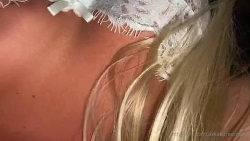 Sofiasdream getting licked