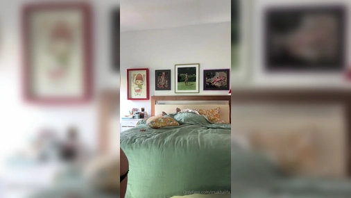 Mia Khalifa Morning Routine Livestream