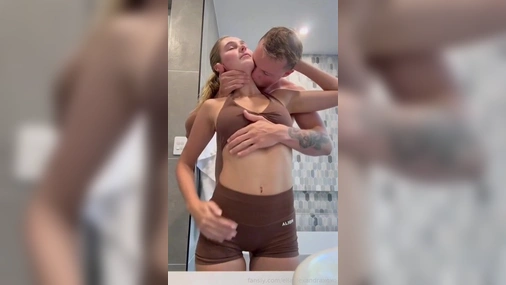 EllaAlexsandra sextape