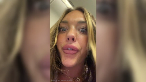 Alannasworldx - Risky Solo Masturbation in Airplane