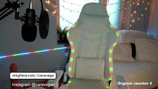 Swedish ScandiDreamGirl Cara Livestream Part 2 Playing WIth Her Tight Pussy & Orgasm