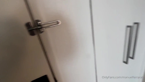 Melztube Getting Fucked in Hotel Room By Big Cock
