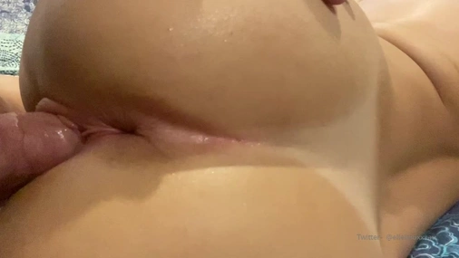 Australian Elle Knox Gets Big Anal Creampie