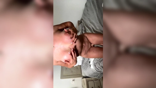 Norwegian Sophia Fjeldberg Livestream