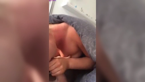 Amateur Swedish Girlfriend Blowing Dick