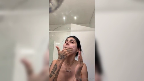 Mia Khalifa - Topless Book Reading Livestream