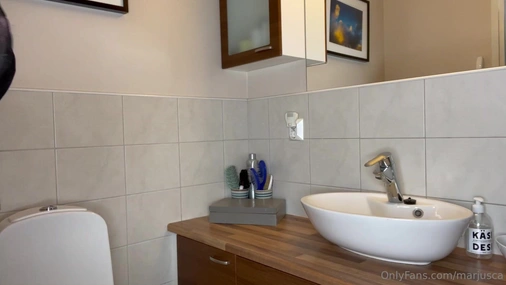 Finnish Marjusca Toilet Masturbation