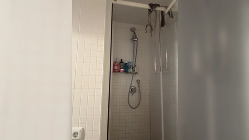 Norwegian Petie Babe MissNinaSparkle Shaving Her Tight Pussy & Hot Body In Shower